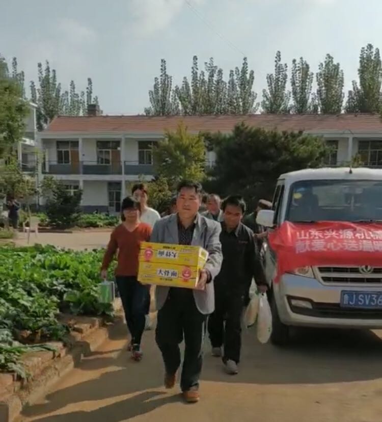 山東興源機(jī)械有限公司|起重機(jī)|行車|山東興源機(jī)械|單梁起重機(jī)|電動(dòng)葫蘆|起重配件|weixintoupiao.com.cn|xyqzj|xyqzj.com|興源起重機(jī)|興源|起重機(jī)行車|起重設(shè)備|起重機(jī)械